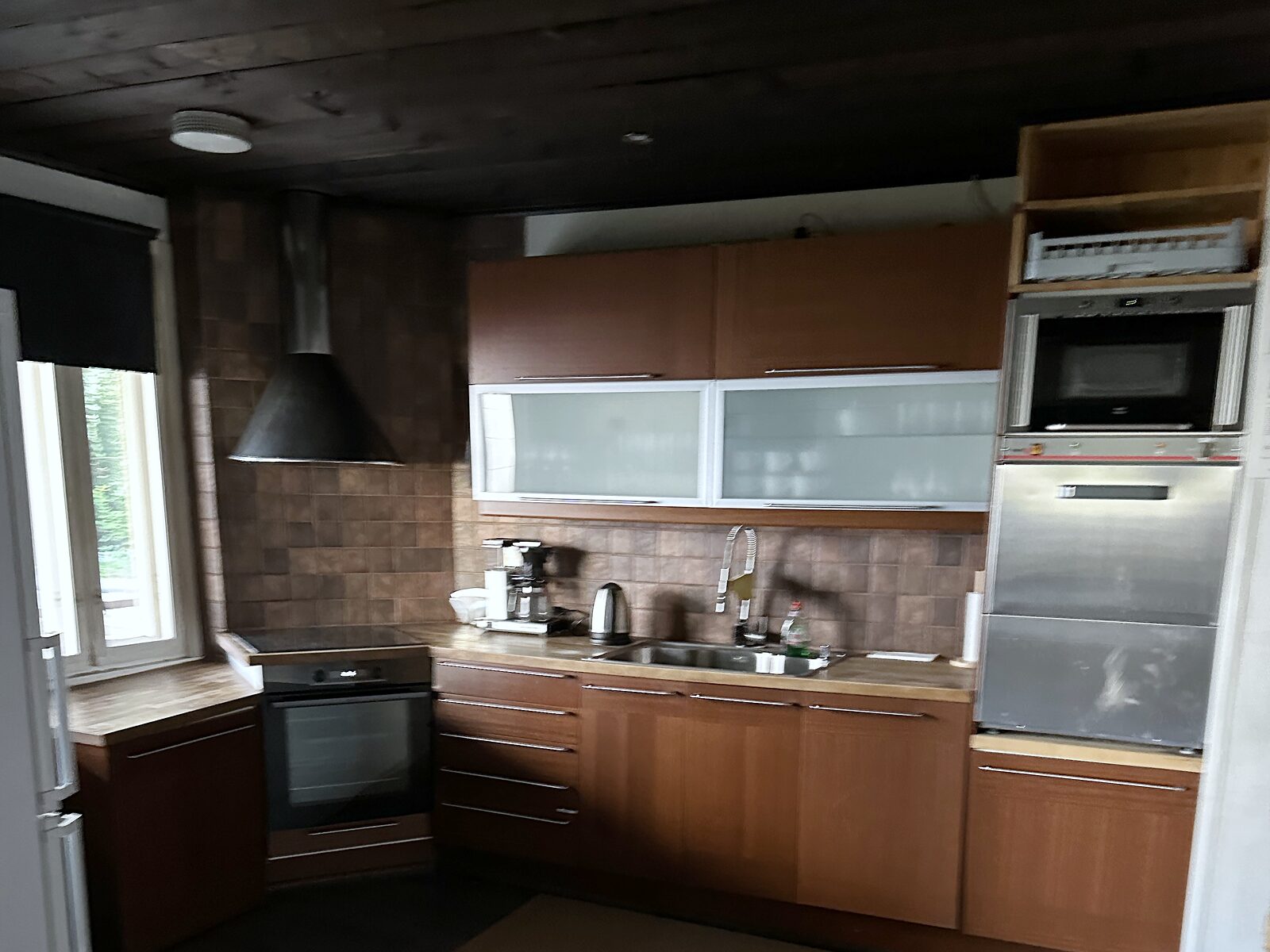 Keittiö ja ruokailutila